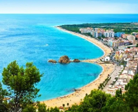 Минск - Вена - Милан - озеро Комо* - Монако* - Ницца - Коста-Брава / Коста-дель-Маресме (отдых на море, 7 ночей) - Барселона* - Жирона* - Тосса-де-Мар* -фламенко-шоу* - Монсеррат* - Каркасон* - Париж - Берлин - Минск