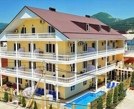 Гостевой дом Родос. Питание, Бассейн