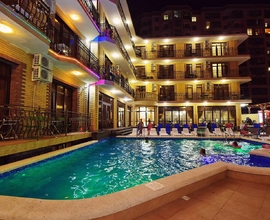 Кабардинка Гостевой дом Акрополь с бассейном