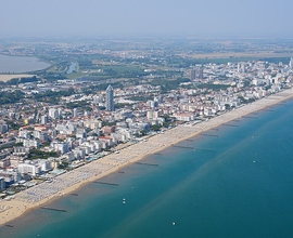Будапешт - Сентендре - Зальцкамергут - Зальцбург - Лимоне-суль-Гарда -  Лидо-ди-Езоло 4 ночи на море, отель SHEILA 4 отель ANNY 3 - Венеция + острова Мурано и Бурано - Верона - Падуя - Грац - озеро Хевиз - Кестхей 835 €