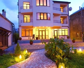 Гостевой дом   Диамант     8 дней/7 ночей.