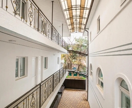 Геленджик (центр)  Гостиница «Марта»  5 минут до моря