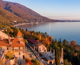 Гагра. Гостевой Дом Мальвина  ЖД