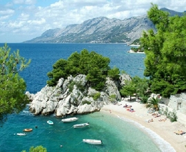 Минск – Оломоуц – Вена – Загреб – отдых на море 4 ночи  курорт Макарска – Плитвицкие озера – Будапешт - Минск Стоимость тура 595 евро + 250 рублей