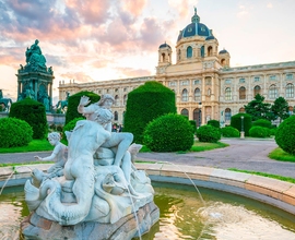 БУДАПЕШТ – ГЕДЕЛЛЕ –– ВЕНА- ПРАГА 445 евро + 250 рублей