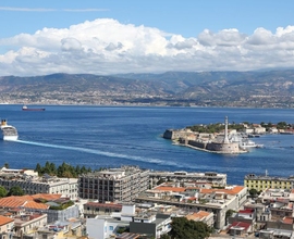 Самолёт+автобус Катания -  Вулкан Этна* - Таормина – отдых в «Божьей бухте» Калабрии ( 6 ночей)–Тропея- Сиракузы*– Ното* - Катания