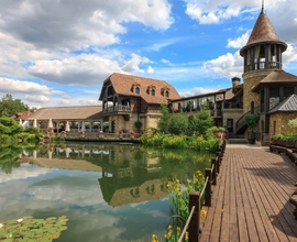 ГОСЛАР – АМЬЕН – РЕНН – ФУЖЕР+ВИТРЕ* – ДИНАН – СЕН-МАЛО – МОН-СЕН-МИШЕЛЬ* – БЕРЕГ РОЗОВОГО ГРАНИТА* (ДИНАР – МЫС ФРЕЕЛЬ – ПЕРРО-ГИРЕК) – БРЮССЕЛЬ – КЕЛЬН 750 евро