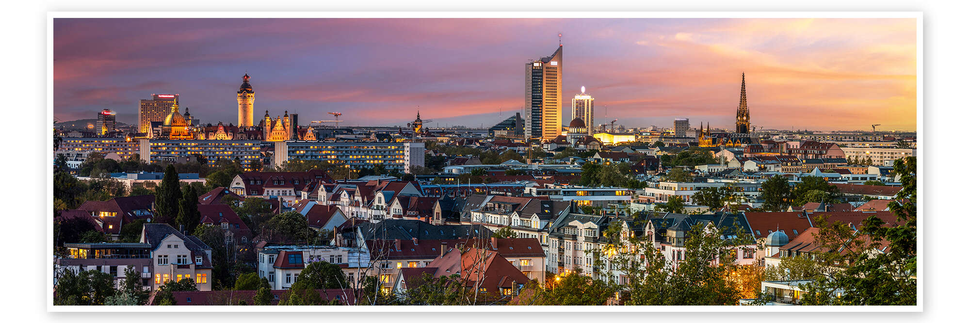 Лейпциг – Люксембург – Динан – Лилль – Аррас – Ле Трепор – Довиль – Трувиль – Онфлер – Кабур – Мон-Сен-Мишель – Байе – Кан – Фекан – Этрета – Руан – Мец 835 евро + 100 рублей