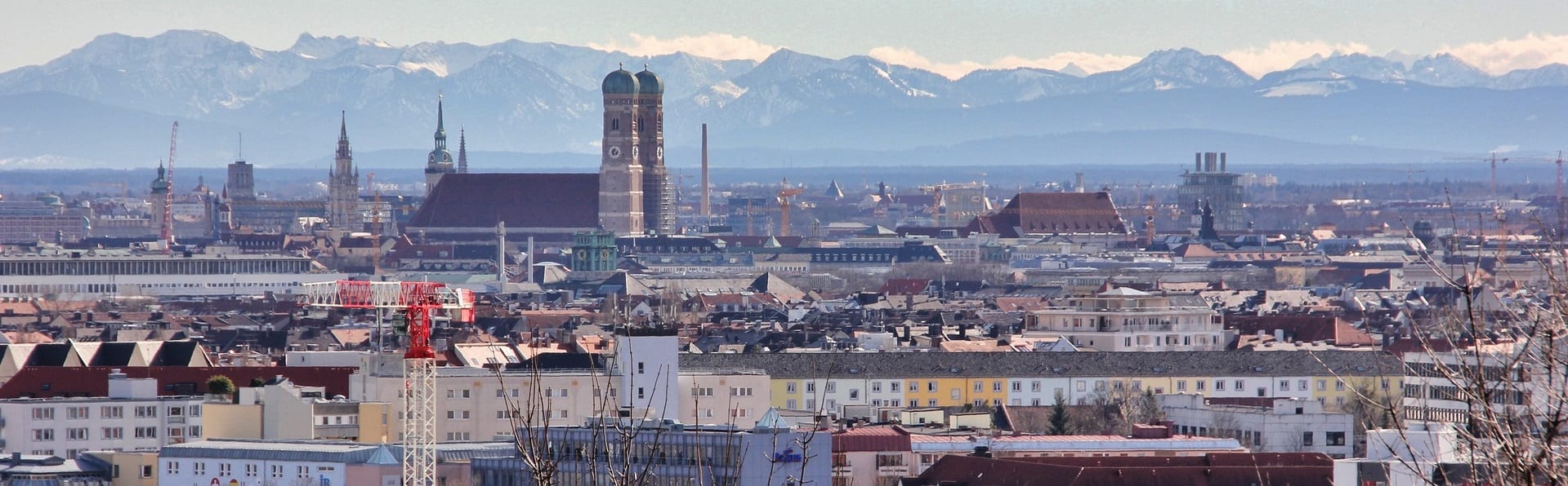 Прага -Мюнхен (2 дня) -Аугсбург*-Херренкимзее*Стоимость тура 360 евро + 150 рублей