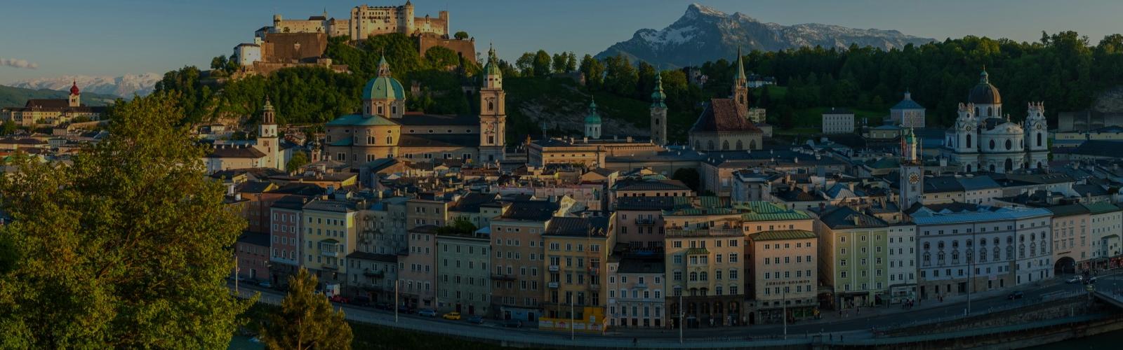 Моравский Крас - Чески Крумлов - Гальштат* -Зальцбург* - Вена 350 евро